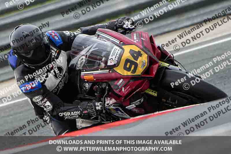 cadwell no limits trackday;cadwell park;cadwell park photographs;cadwell trackday photographs;enduro digital images;event digital images;eventdigitalimages;navarra;no limits trackdays;peter wileman photography;racing digital images;trackday digital images;trackday photos